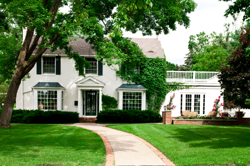 white listing home